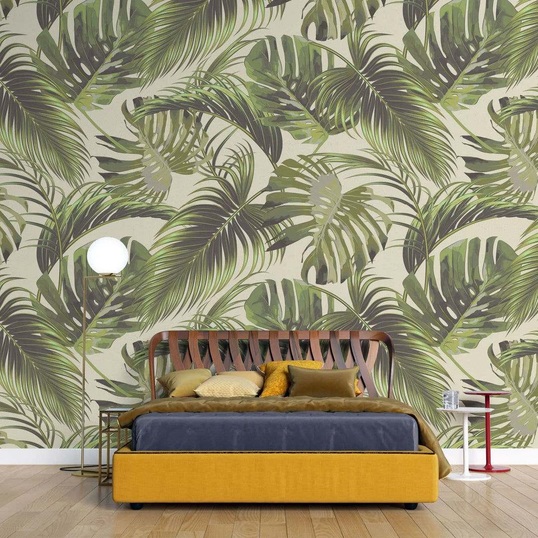 Tapet tropical personalizat cu frunze de monstera si palmier belmore pe fundal nude monstera belmore