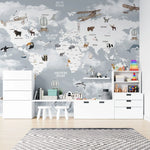 Tapet personalizat micii exploratori pentru copii cu harta lumii pe tari avioane si animale specifice zonei countries